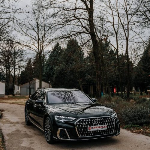Audi a8.